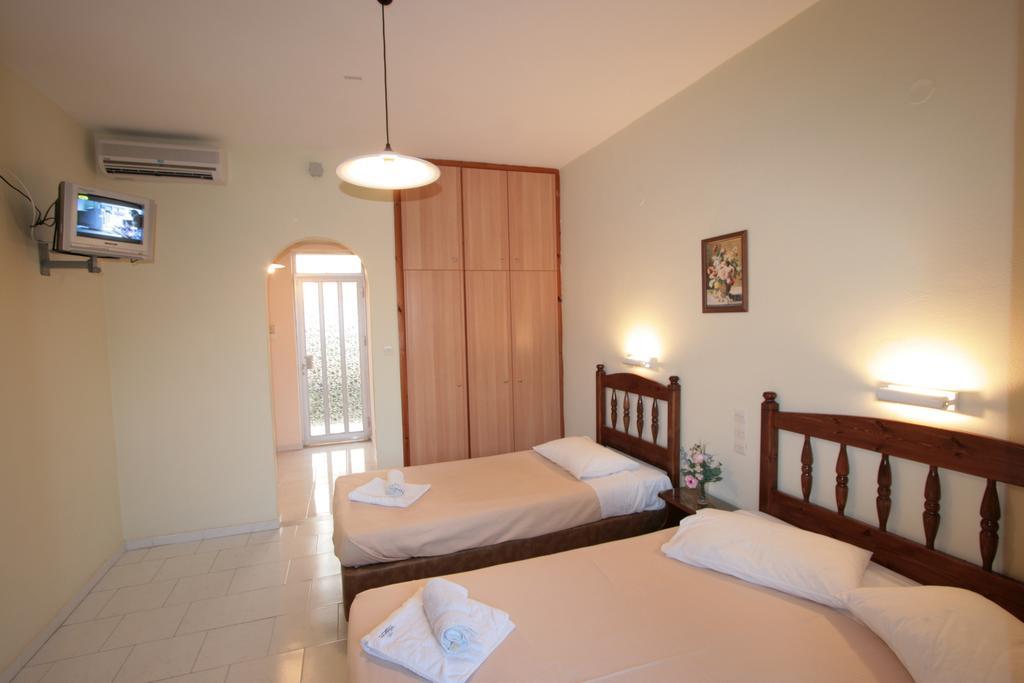 Stella Studios Laganas Bilik gambar